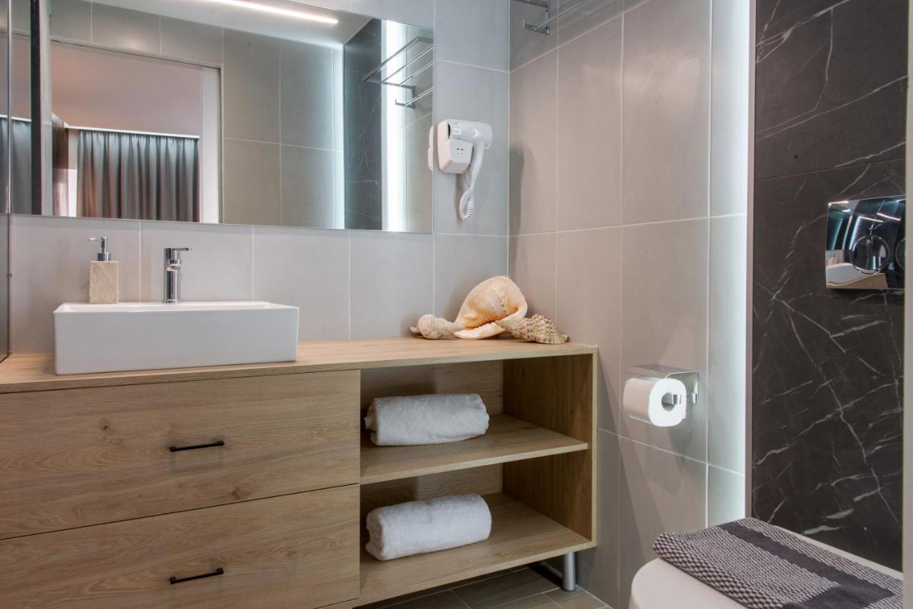 Koios Apartments Афины Экстерьер фото